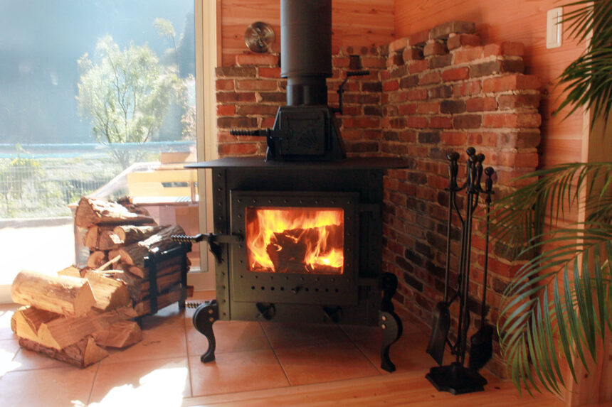 薪の種類を選ばない定番薪ストーブ｜おのストーブ