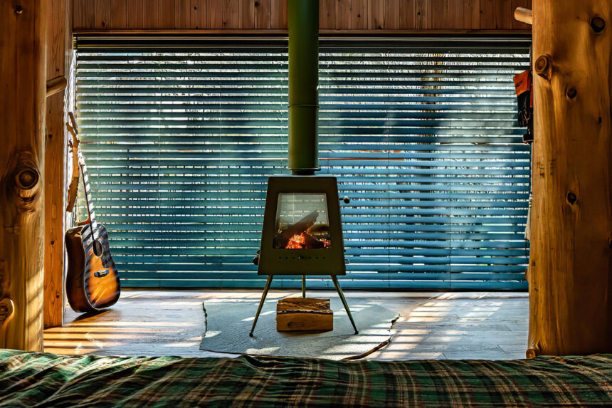 おのストーブ製 薪ストーブ 施工事例 No.103（箱根・ツリーハウス・薪ストーブ）