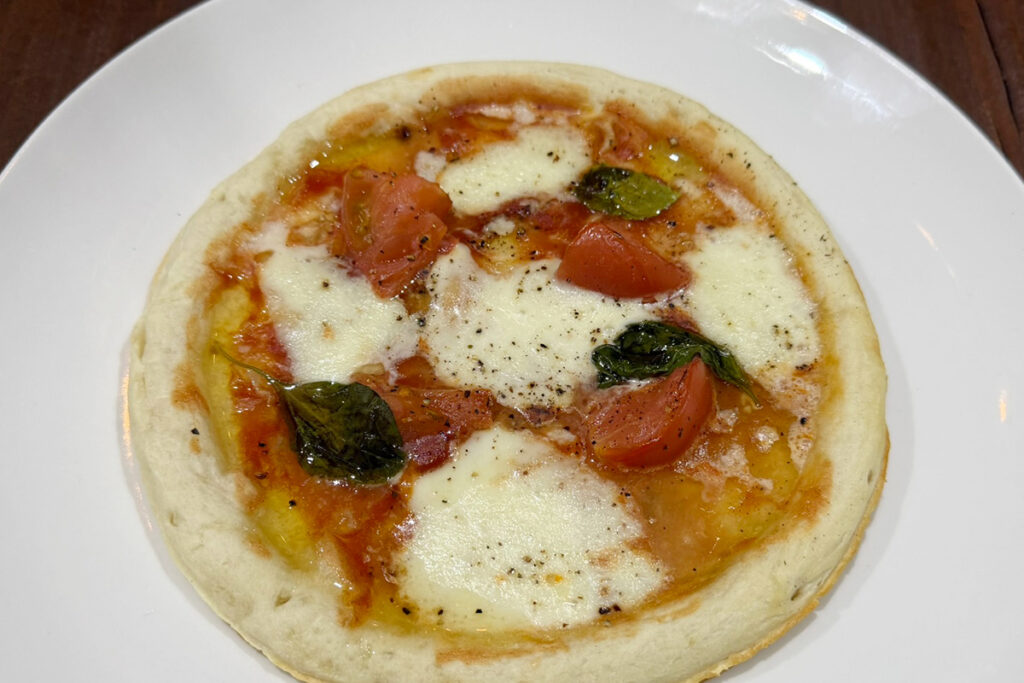 おのストーブカフェ:ピザ